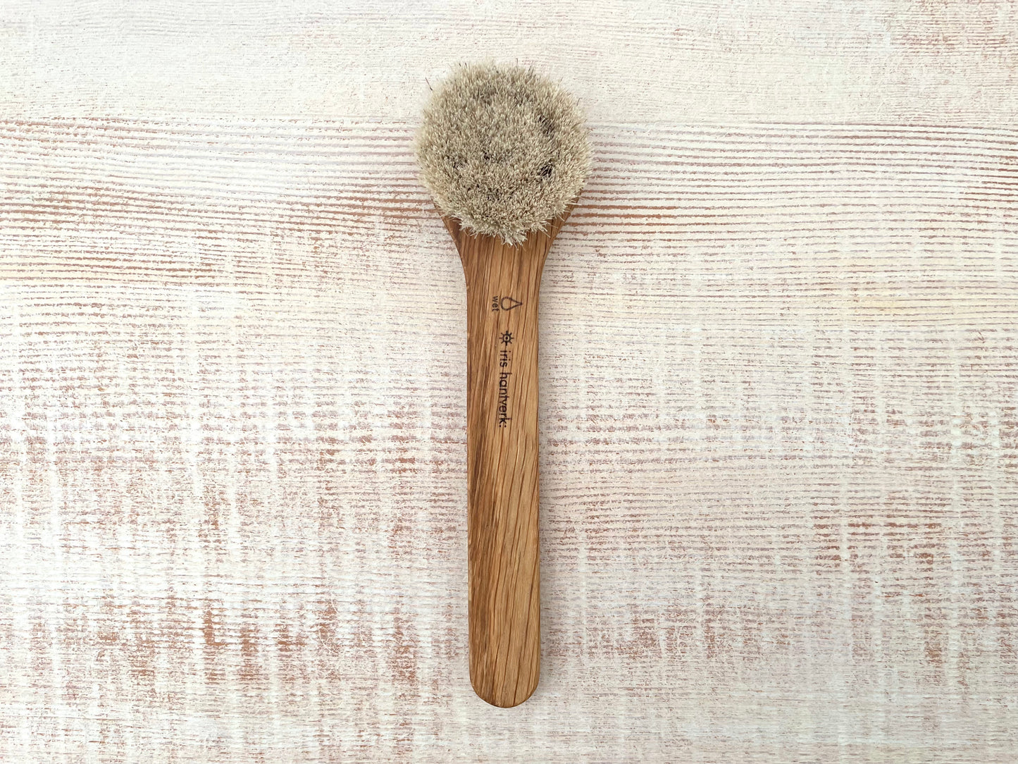 Iris Face Brush