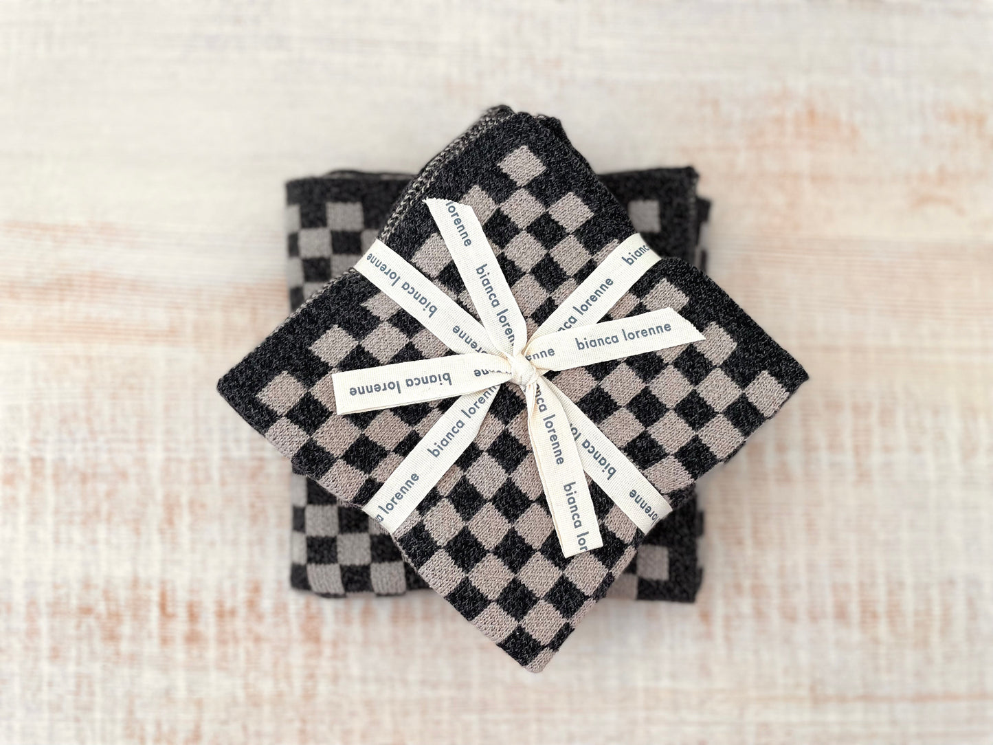 Gray Checked Washcloth Set