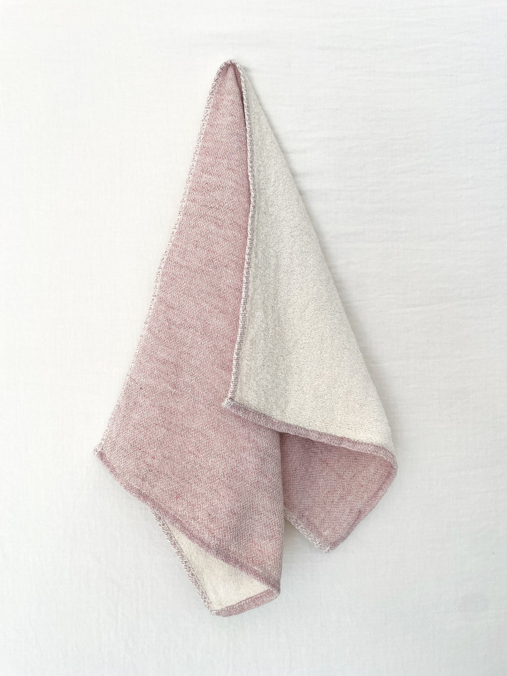 Claire Towel Pink