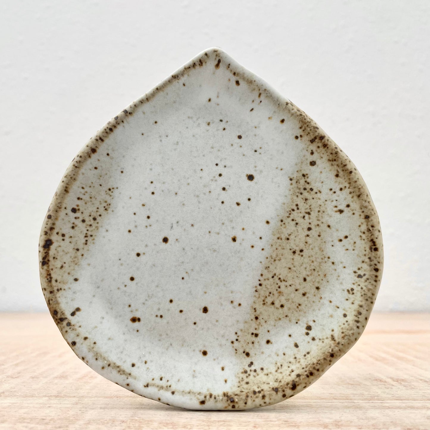 Kiyomi Teardrop Plate