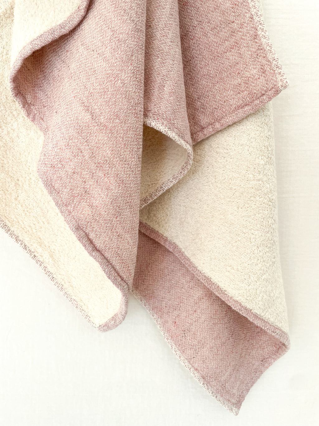 Claire Towel Pink