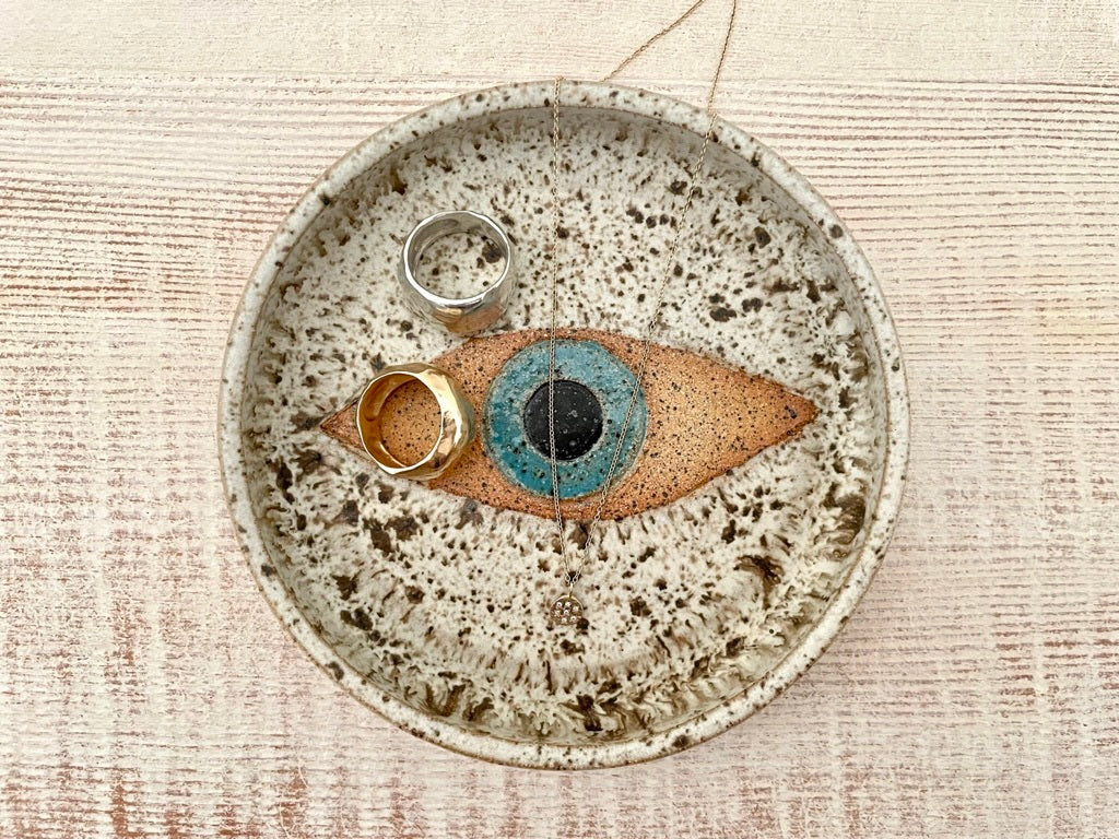 Speckle Eye Catch-All
