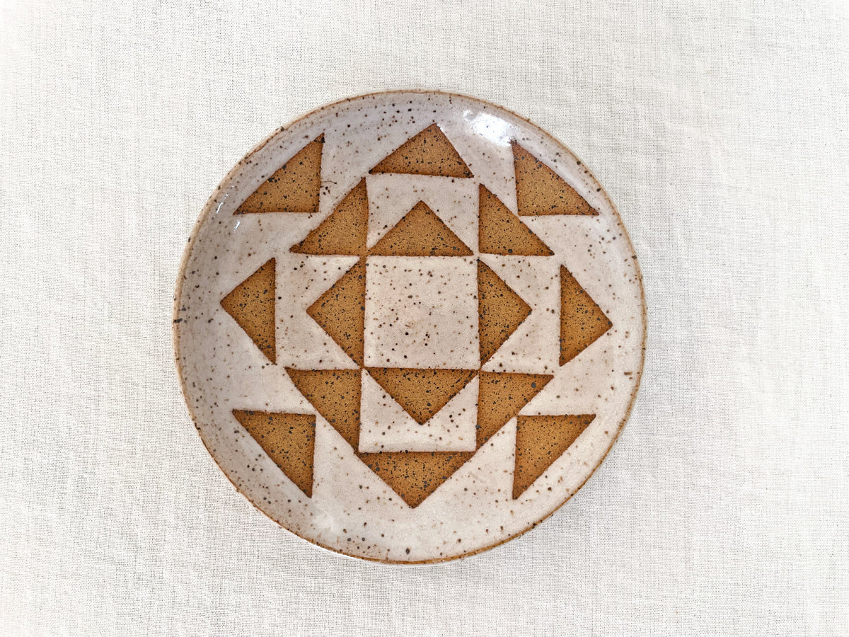 Small Triangles Dish