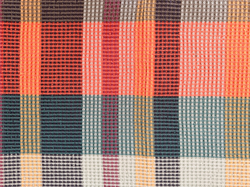 Vrou Throw Blanket