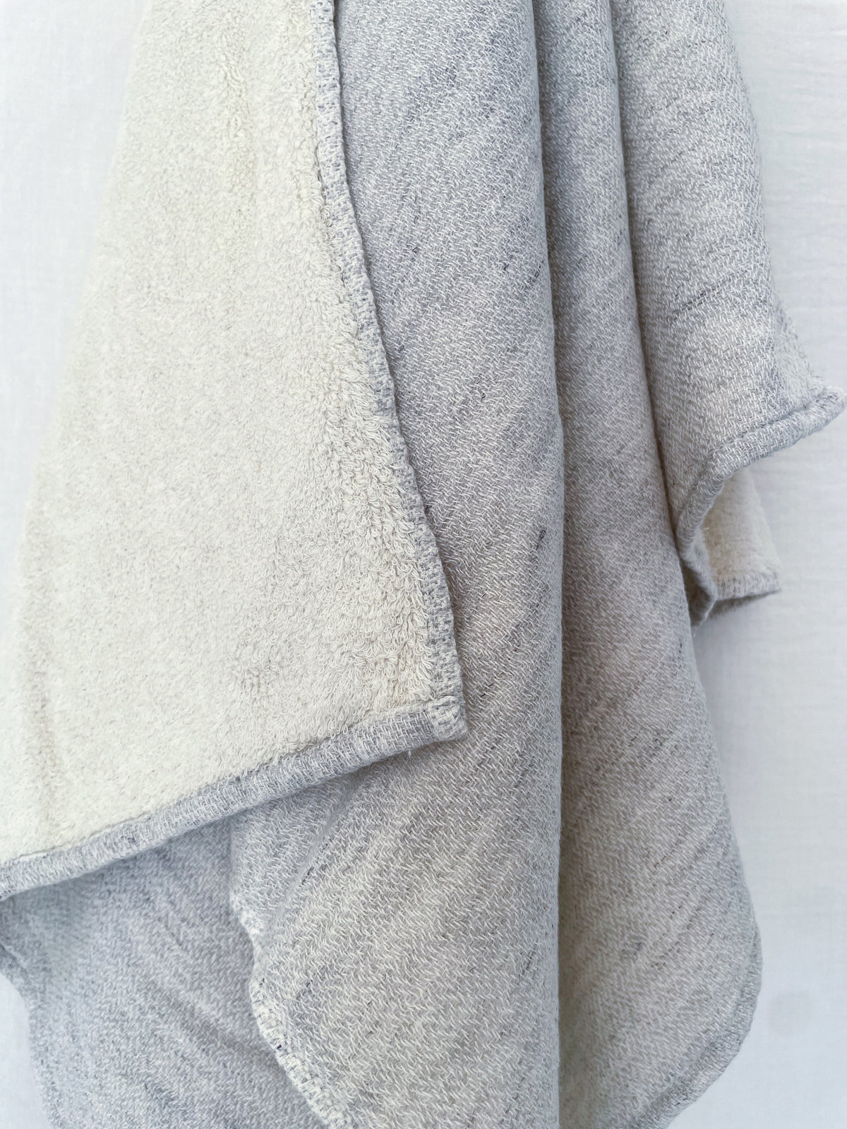 Claire Towel Gray