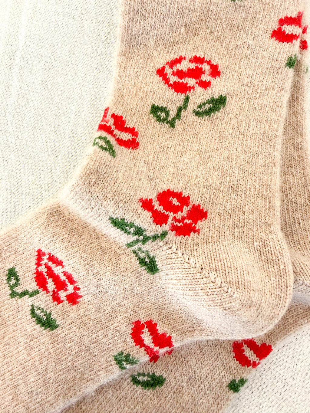 Cashmere Rose Socks