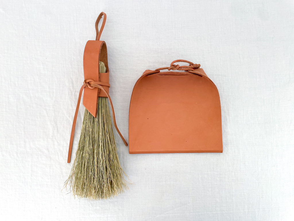 Nesting Broom + Dustpan