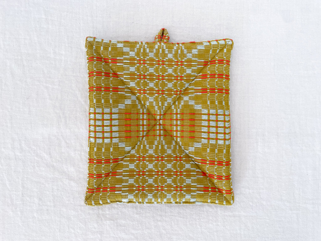 Betsy Potholder