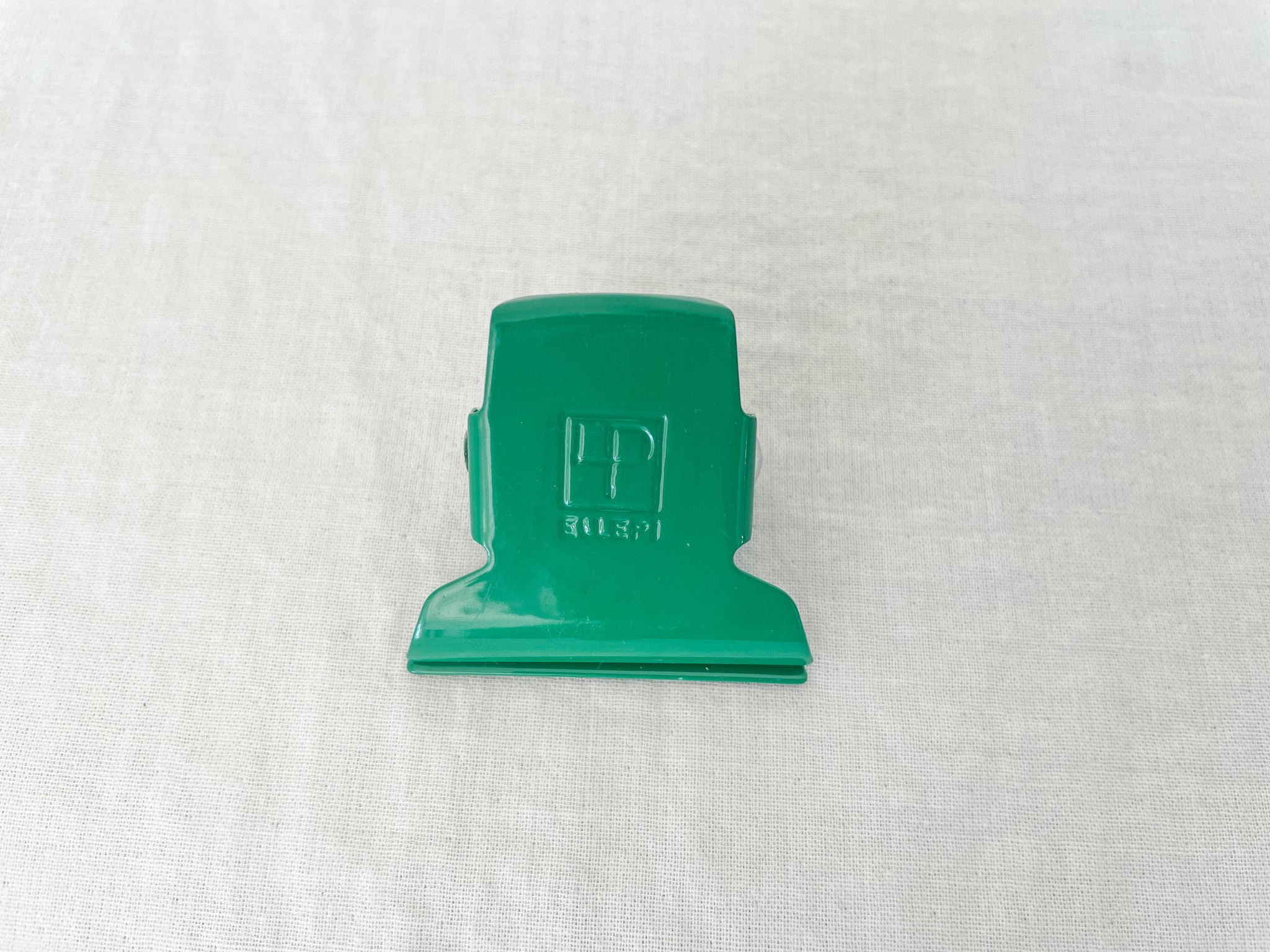 Stationary Clip